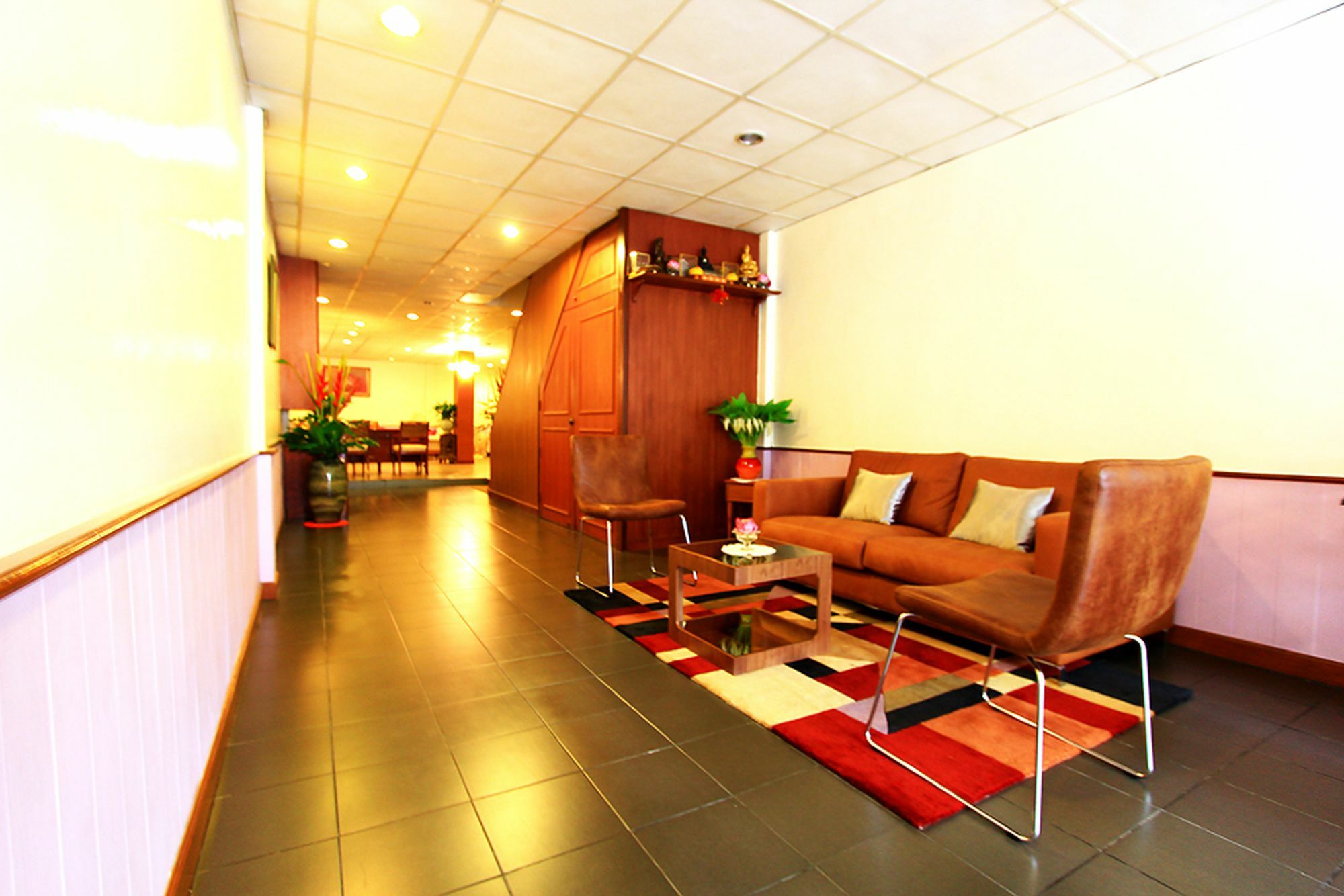 Travel Lodge Surawong (Adults Only) Bangkok Exterior foto