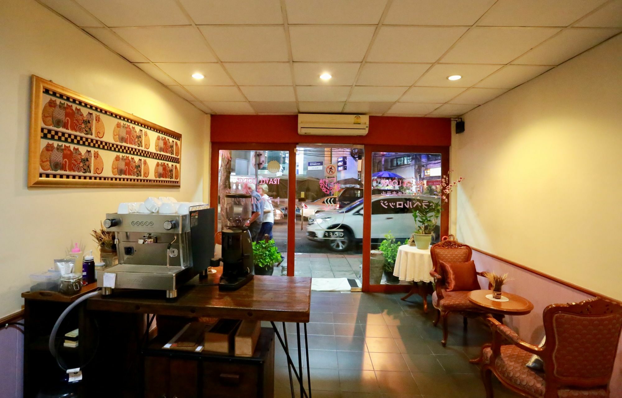 Travel Lodge Surawong (Adults Only) Bangkok Exterior foto