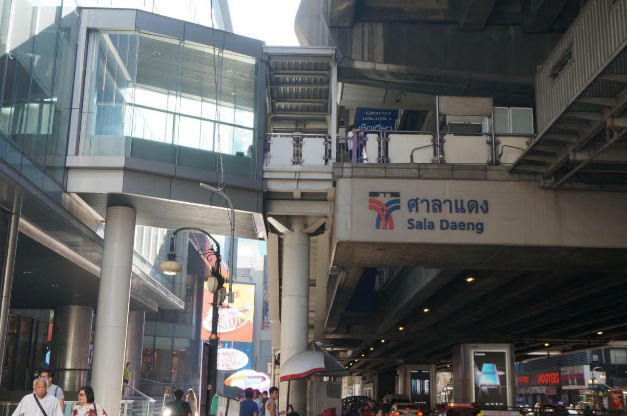 Travel Lodge Surawong (Adults Only) Bangkok Exterior foto